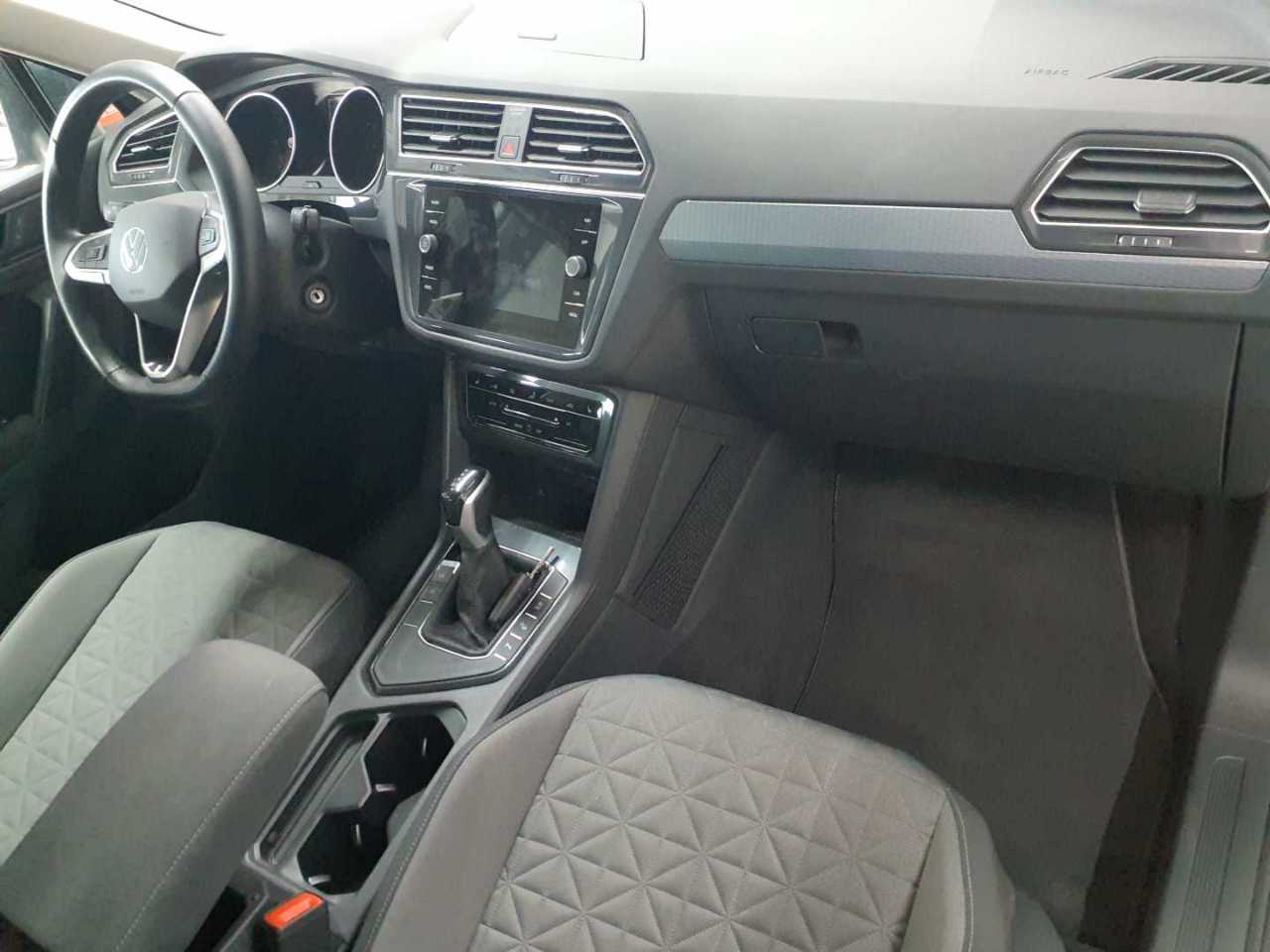 Vw Tiguan 2.0 TDI SCR DSG Life 9