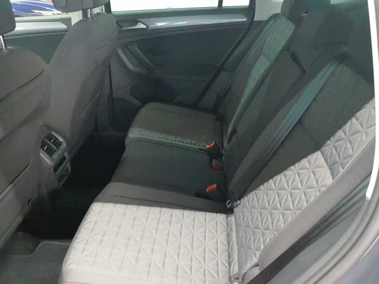 Vw Tiguan 2.0 TDI SCR DSG Life 13