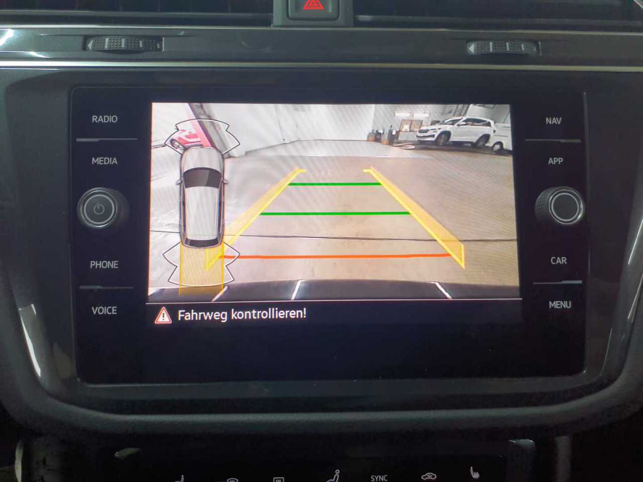 Vw Tiguan 2.0 TDI SCR DSG Life 16