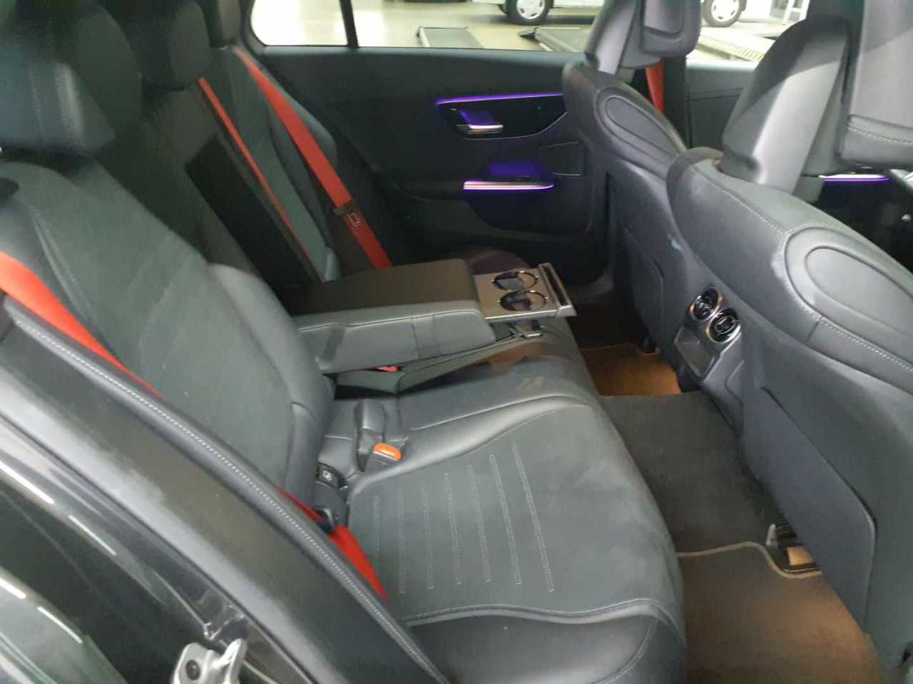Mercedes-Benz C 300 d T 9G-TRONIC AMG Line 13