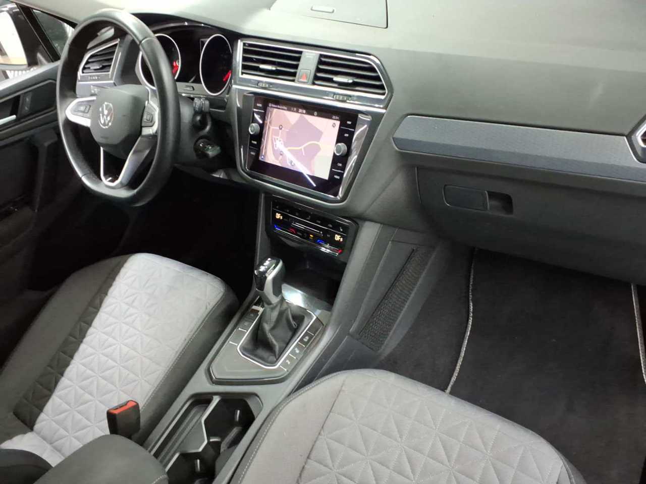 Vw Tiguan 2.0 TDI SCR DSG Life 9