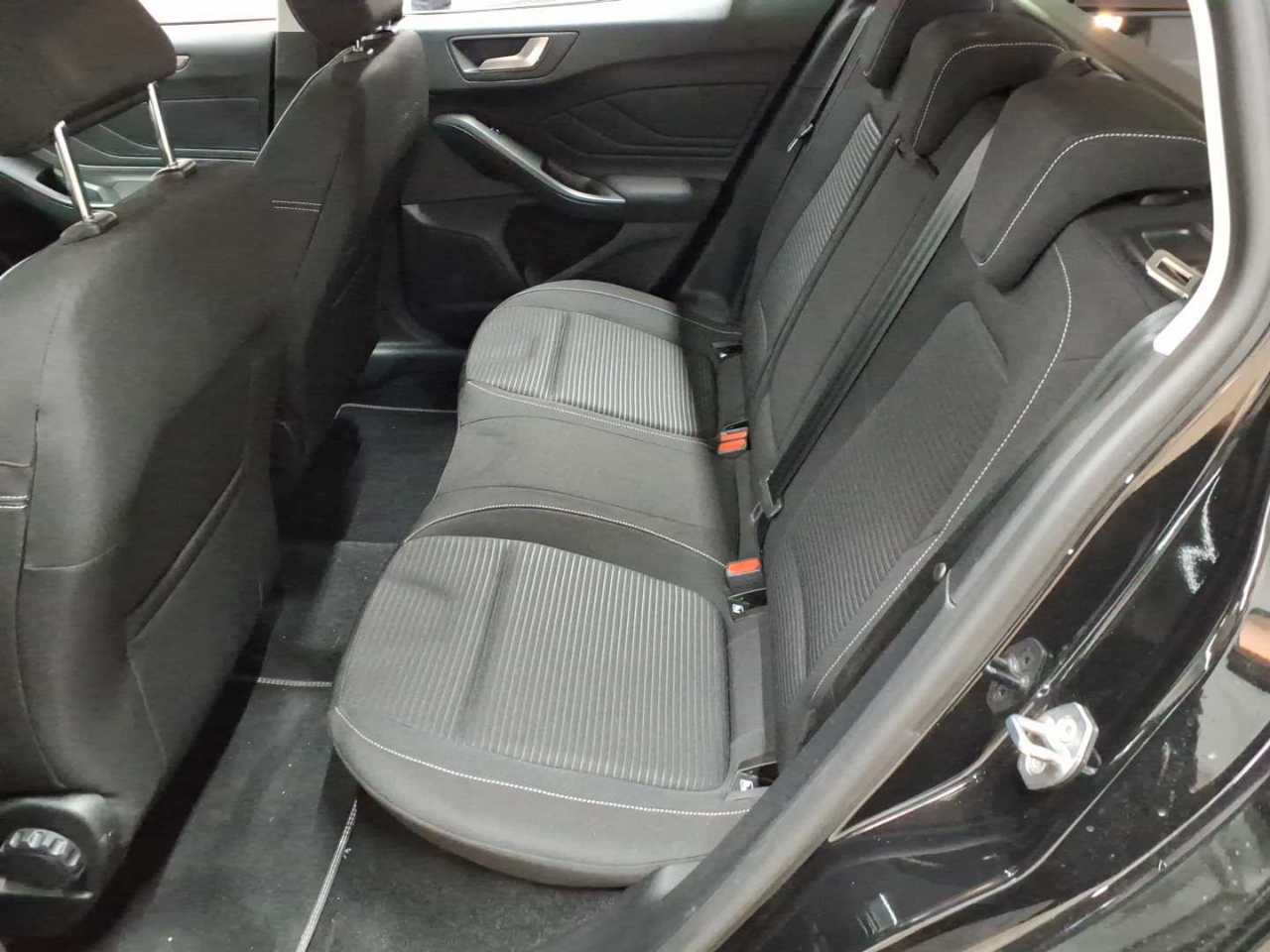 Ford Focus Turnier 1.0 EcoBoost Hybrid Aut. TITANIUM X 13