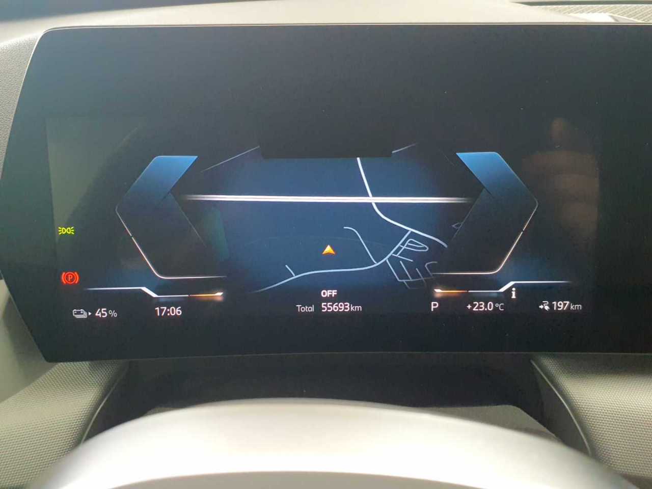 Bmw iX1 xDrive30 12