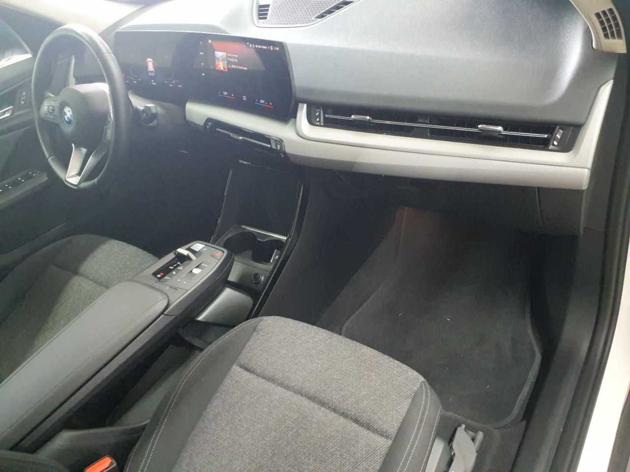 Bmw iX1 xDrive30 9