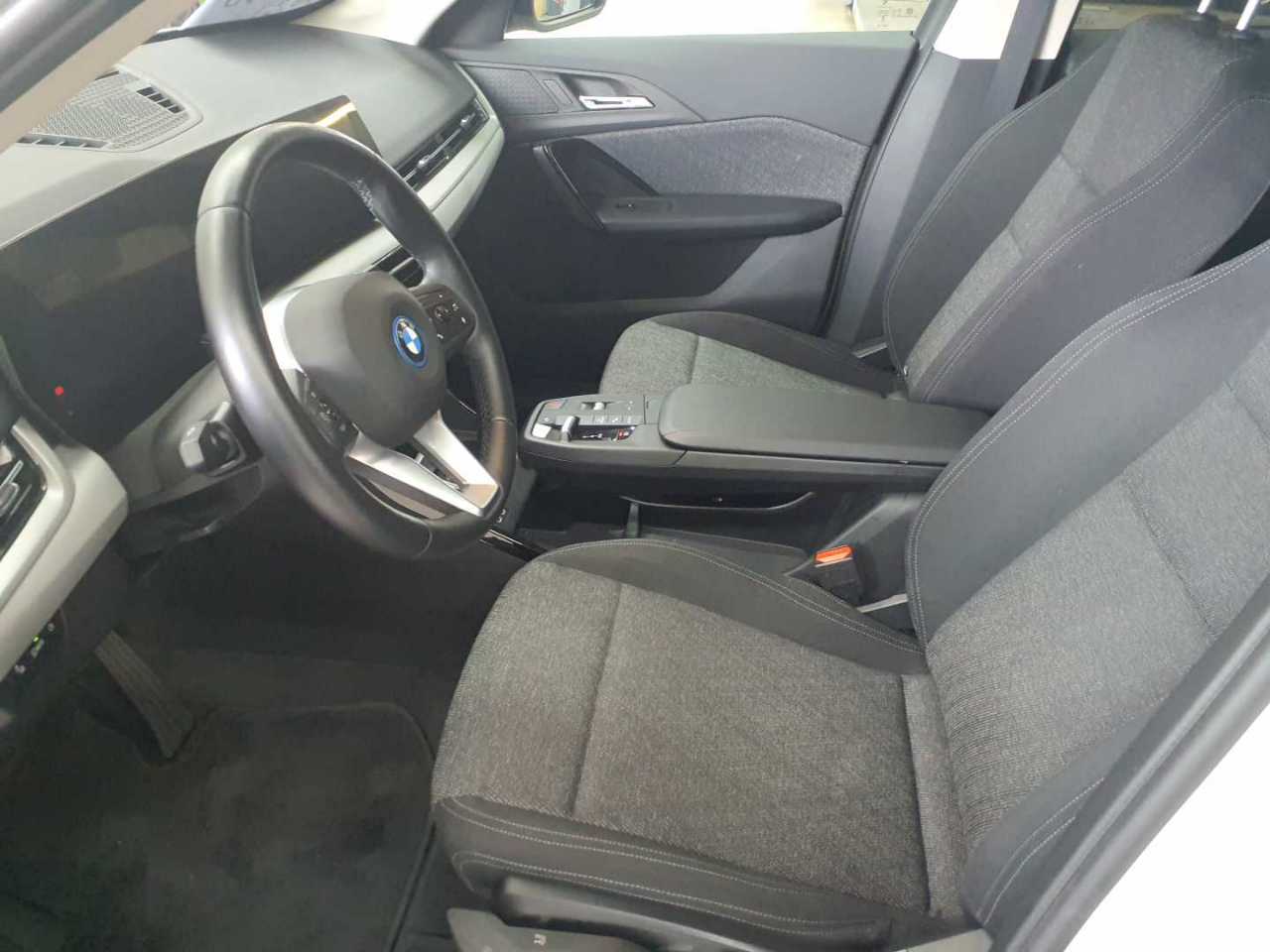 Bmw iX1 xDrive30 7
