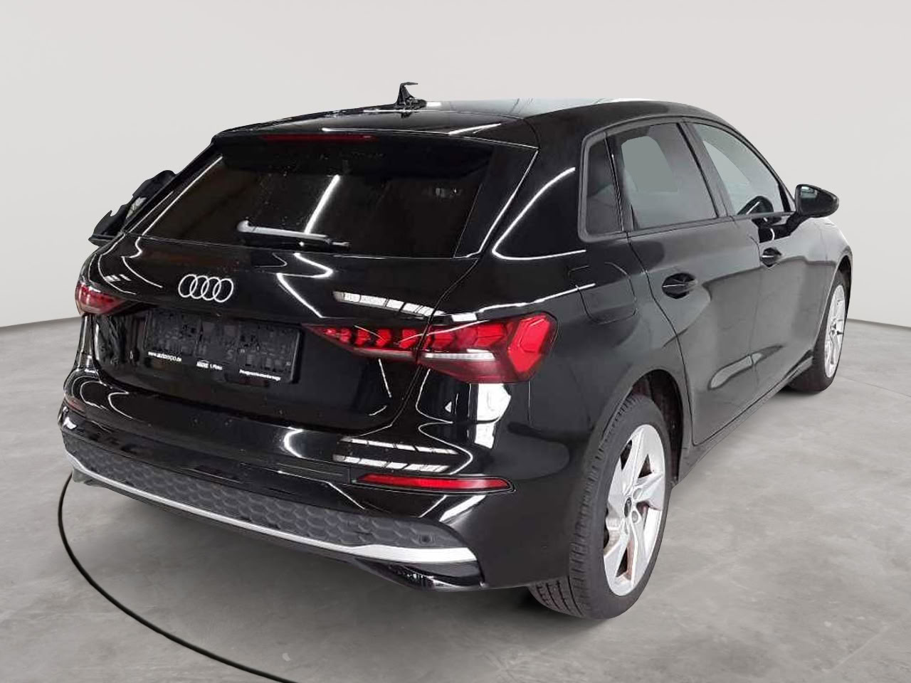 Audi A3 TFSI 85 kW Sportback S tronic advanced 4
