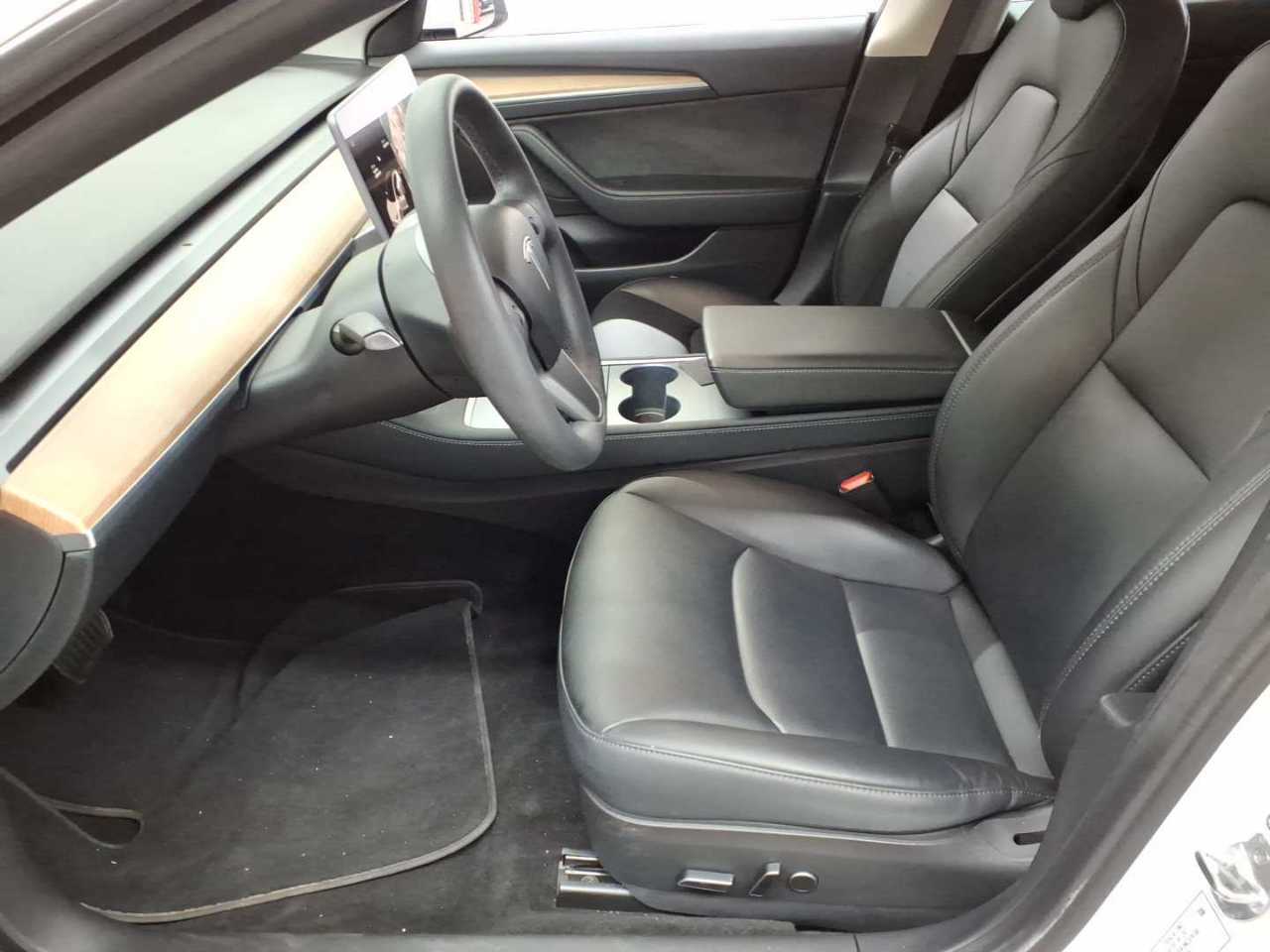 Tesla Model 3 Standard Reichweite Plus Hinterradantrieb 7