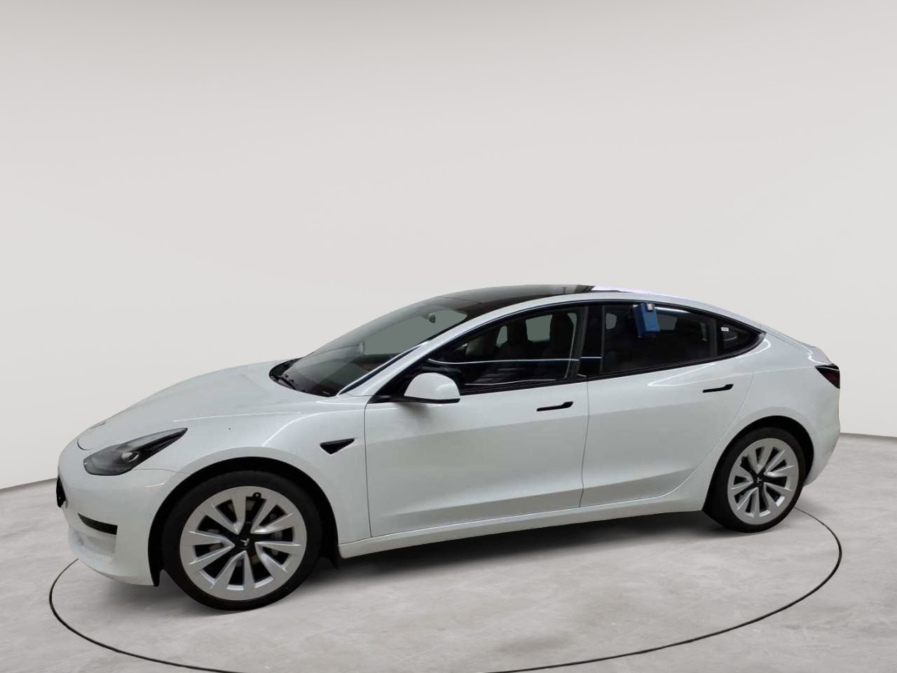 Tesla Model 3 Standard Reichweite Plus Hinterradantrieb 6