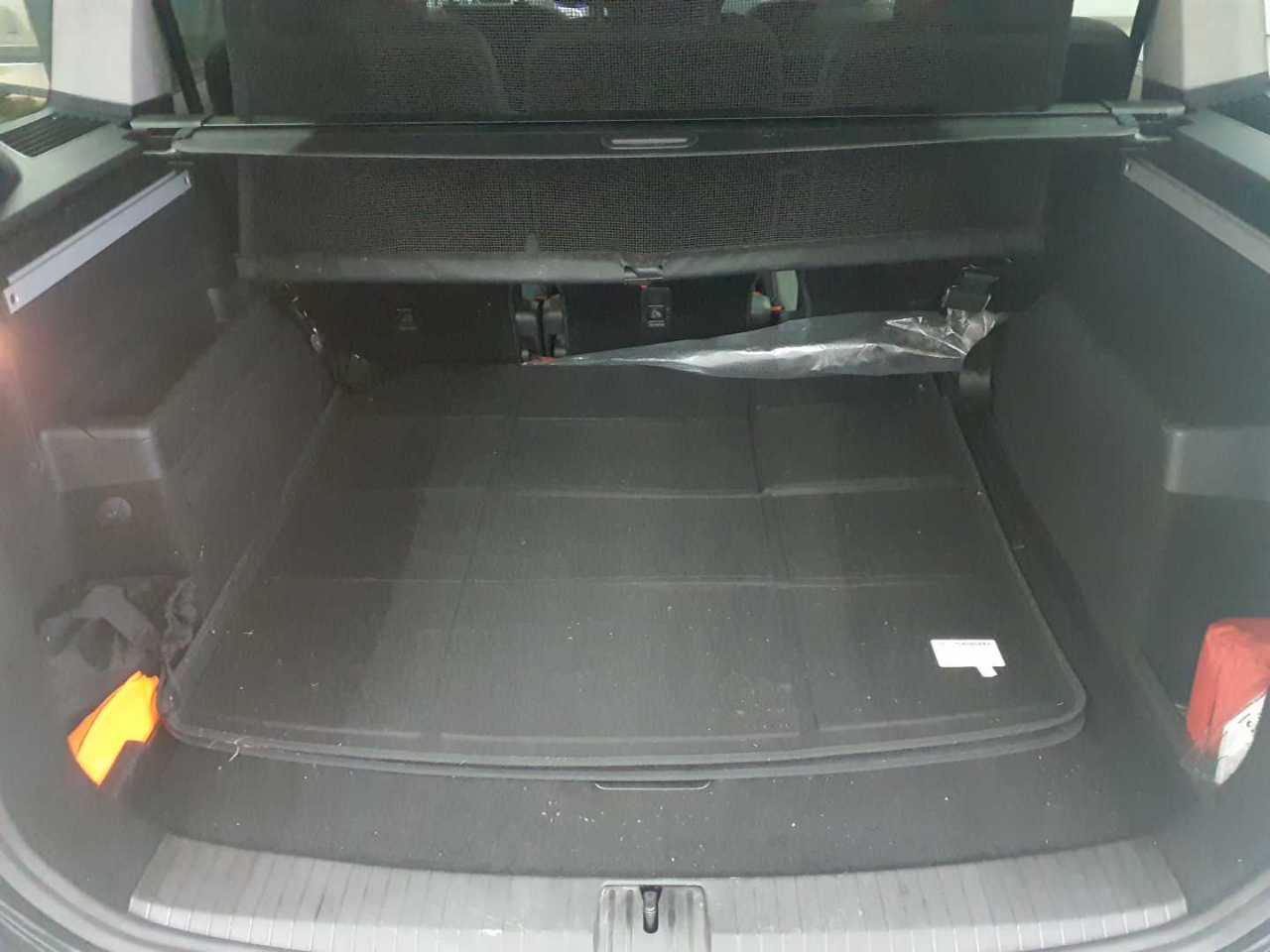 Vw Touran 2.0 TDI SCR DSG ACTIVE 15