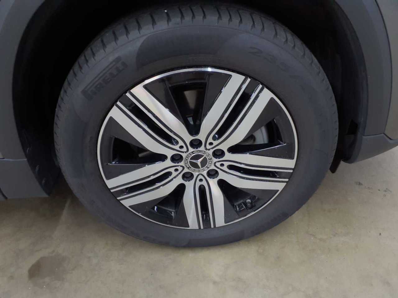Mercedes-Benz EQA 250+ Progressive 17