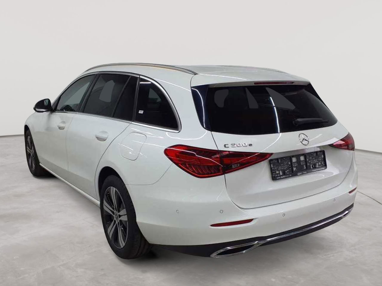 Mercedes-Benz C 300 e T 9G-TRONIC Avantgarde 5