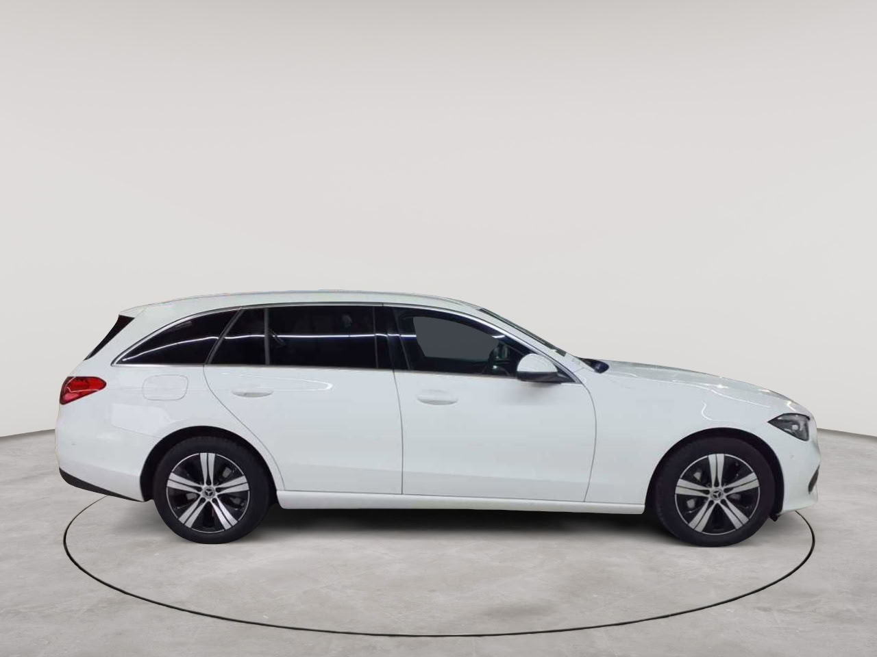 Mercedes-Benz C 300 e T 9G-TRONIC Avantgarde 3