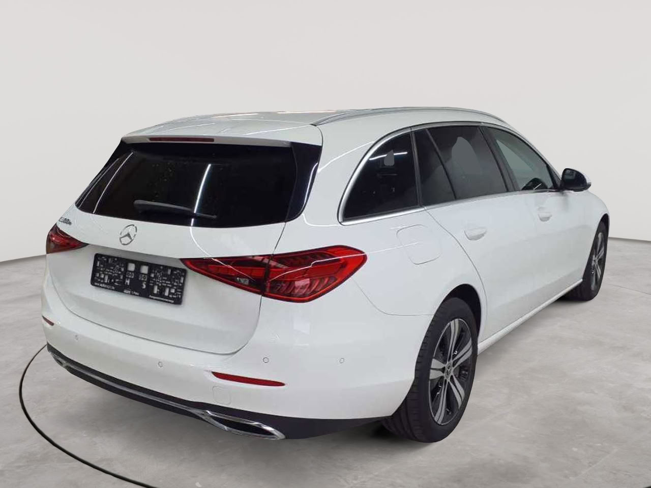 Mercedes-Benz C 300 e T 9G-TRONIC Avantgarde 4