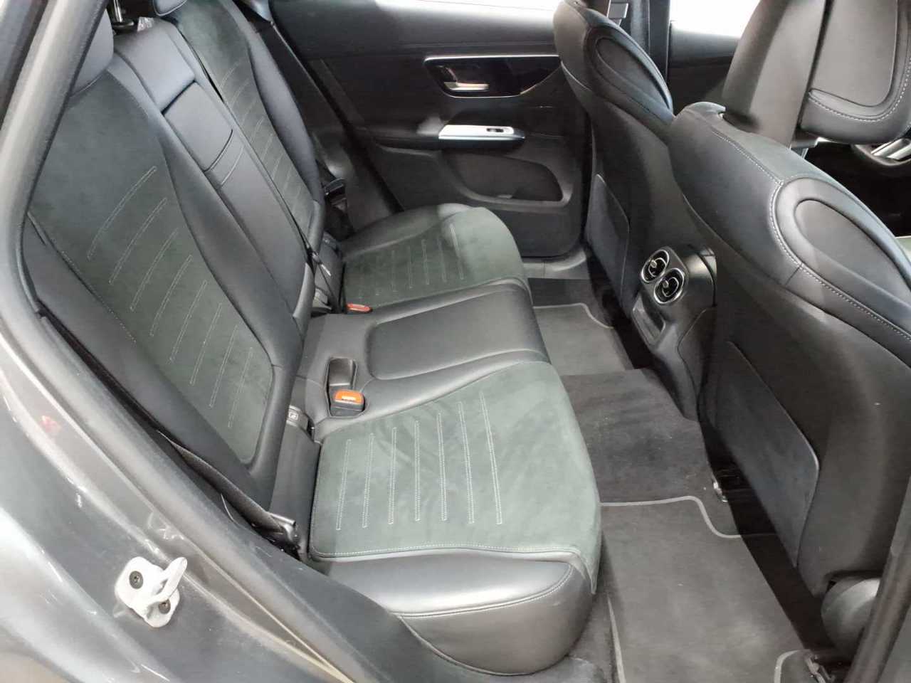 Mercedes-Benz GLC 220 d 4Matic 9G-TRONIC AMG Line Advanced 14
