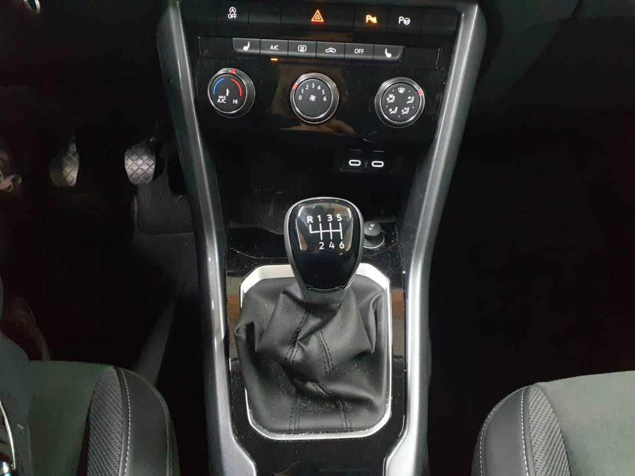 Volkswagen T-Roc 1.0 TSI OPF Style 10