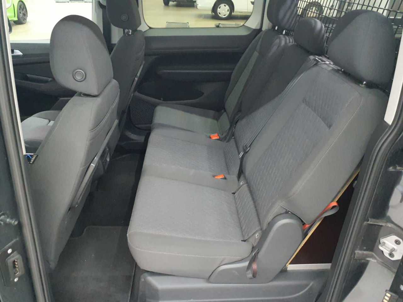 Vw Caddy 2.0 TDI BMT (7-Si.) Life Maxi 13
