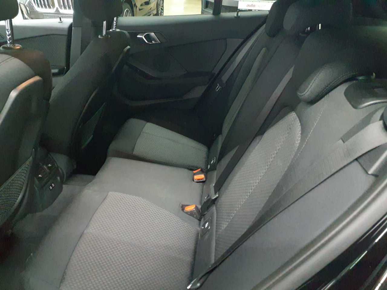 Bmw 118d Advantage 13