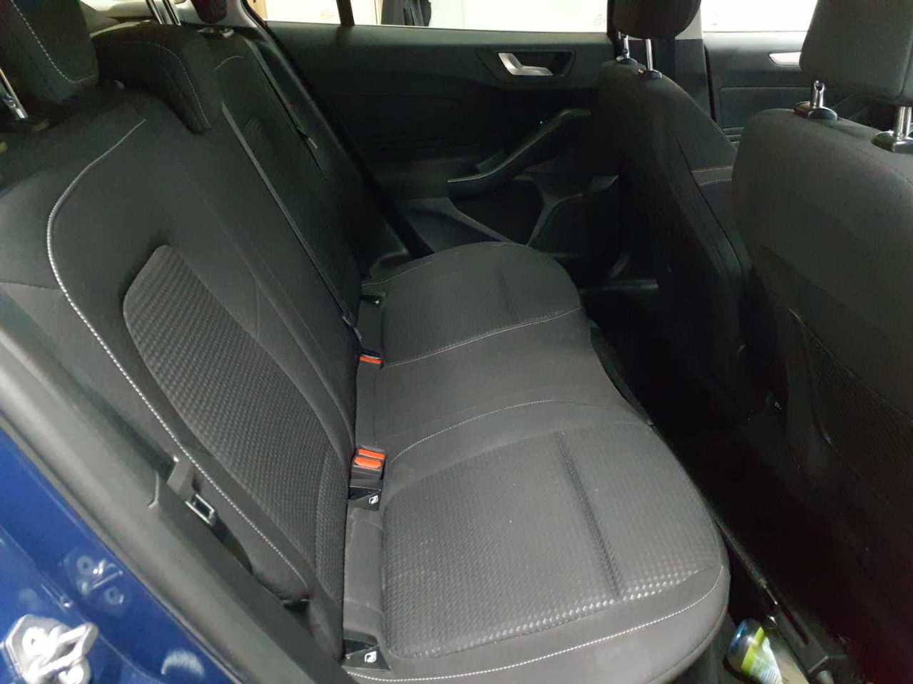 Ford Focus Turnier 2.0 EcoBlue Start-Stopp-System COOL&CONNECT 14