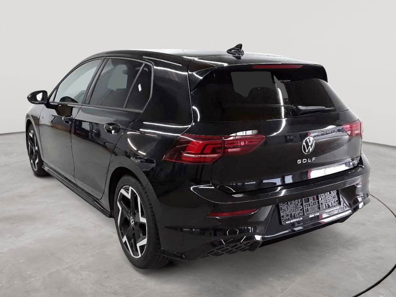 Vw Golf 1.5 eTSI OPF DSG R-Line 5