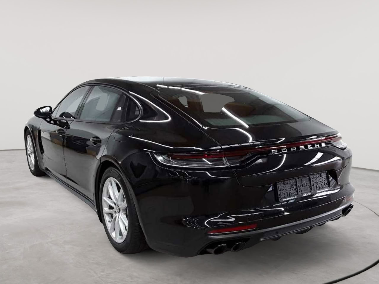 Porsche Panamera 4 E-Hybrid Executive 5