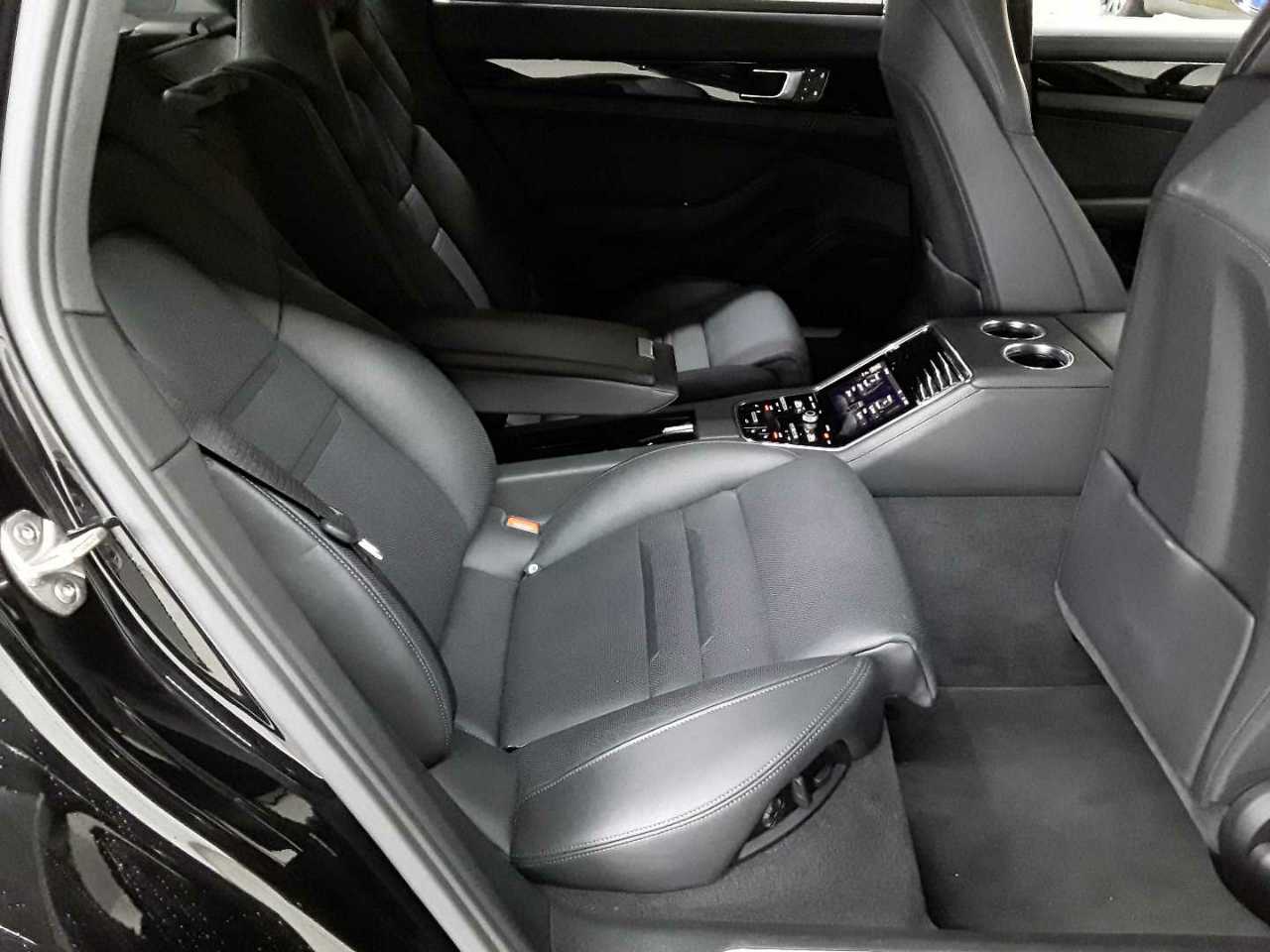 Porsche Panamera 4 E-Hybrid Executive 14