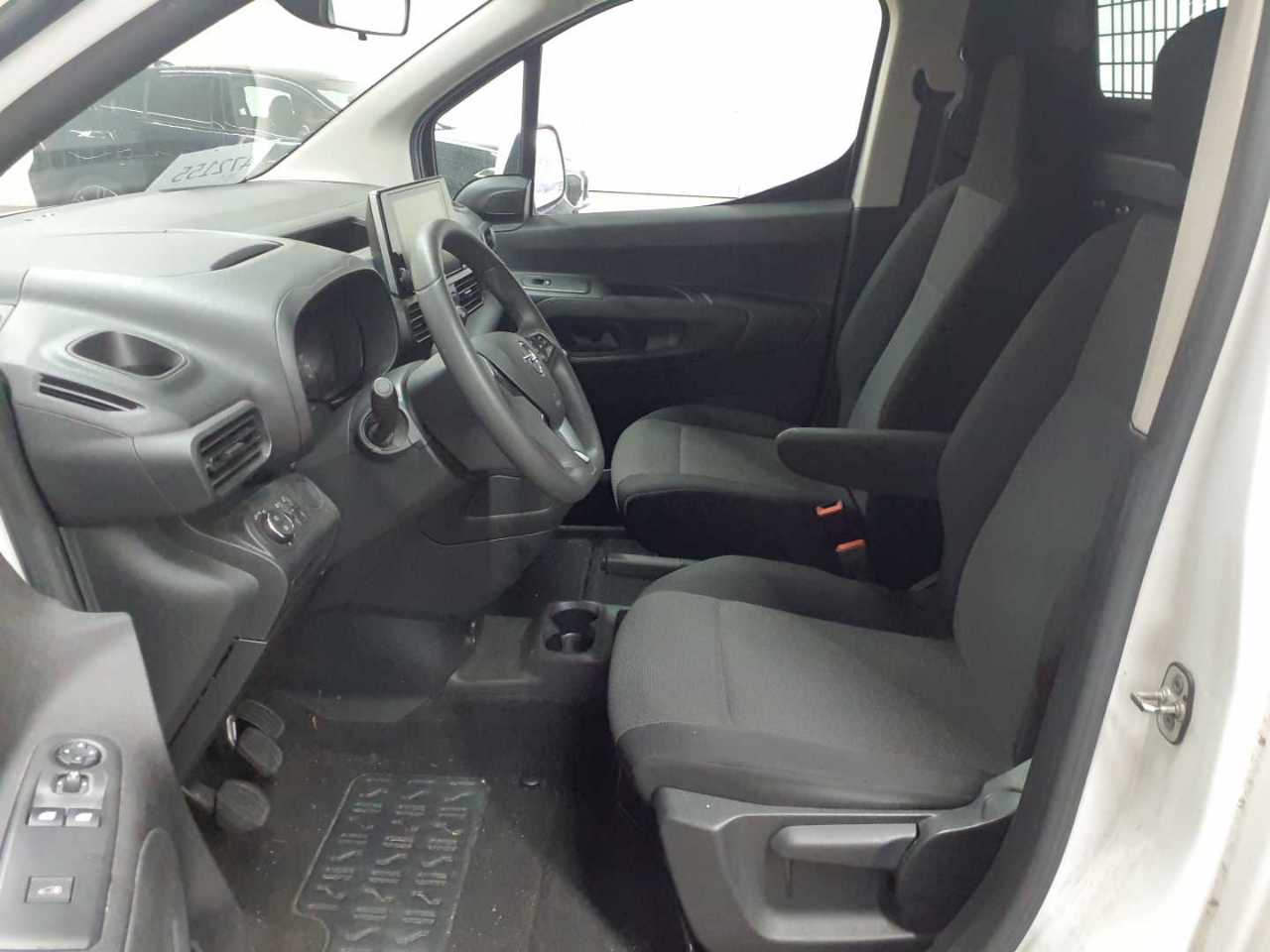 Opel Combo Cargo XL 1.2 DIT EHZ Edition 8