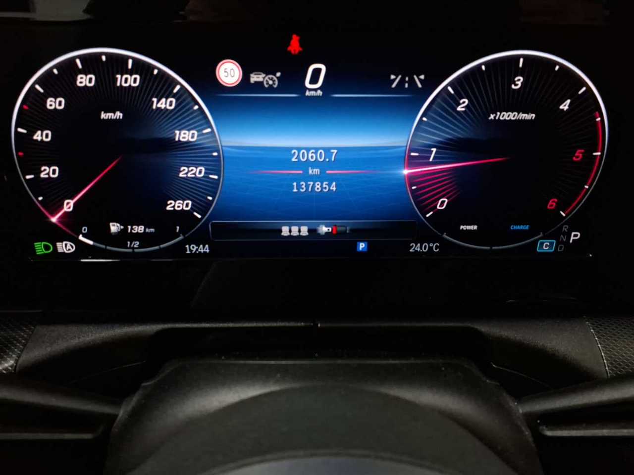 Mercedes-Benz C 200 d T 9G-TRONIC Avantgarde 11