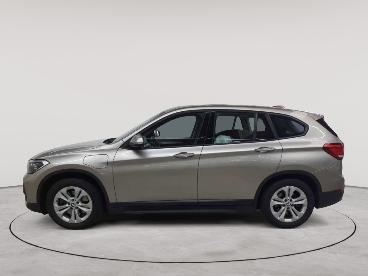 Bmw X1 xDrive25e Advantage 6