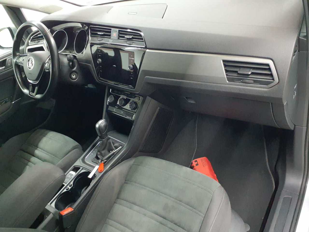 Vw Touran 2.0 TDI SCR DSG Comfortline 9