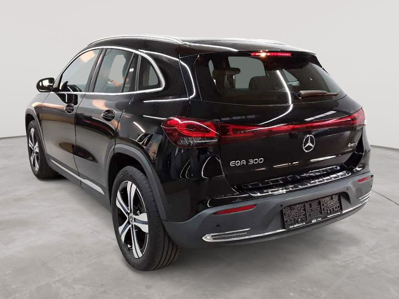 Mercedes-Benz EQA 300 4Matic Electric Art 5