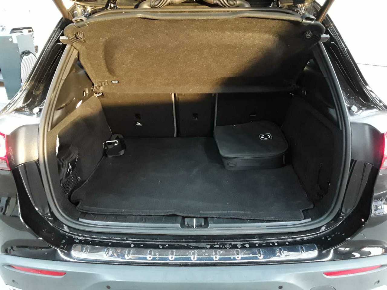 Mercedes-Benz EQA 300 4Matic Electric Art 15