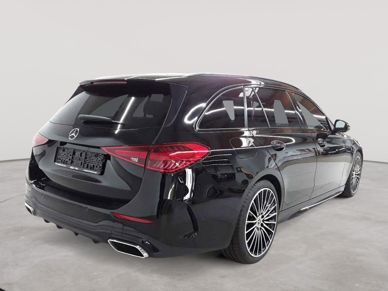 Mercedes-Benz C 220 d T 9G-TRONIC AMG Line 4