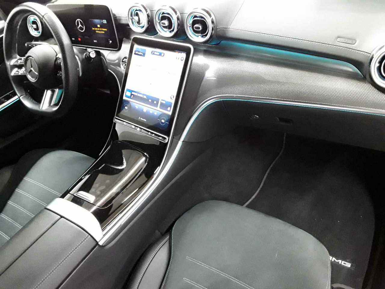 Mercedes-Benz C 220 d T 9G-TRONIC AMG Line 9