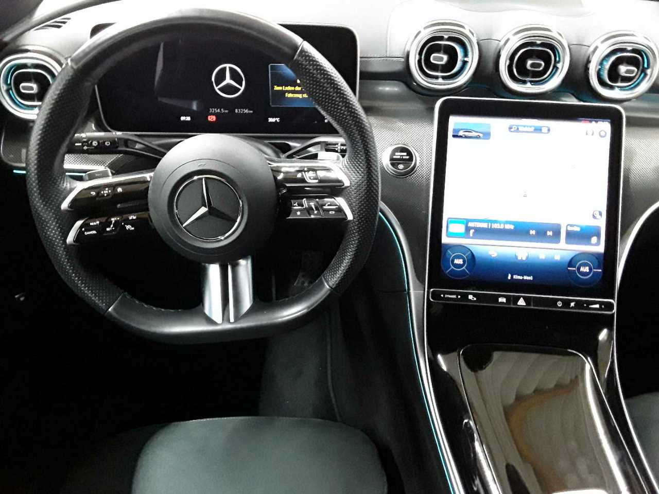 Mercedes-Benz C 220 d T 9G-TRONIC AMG Line 10
