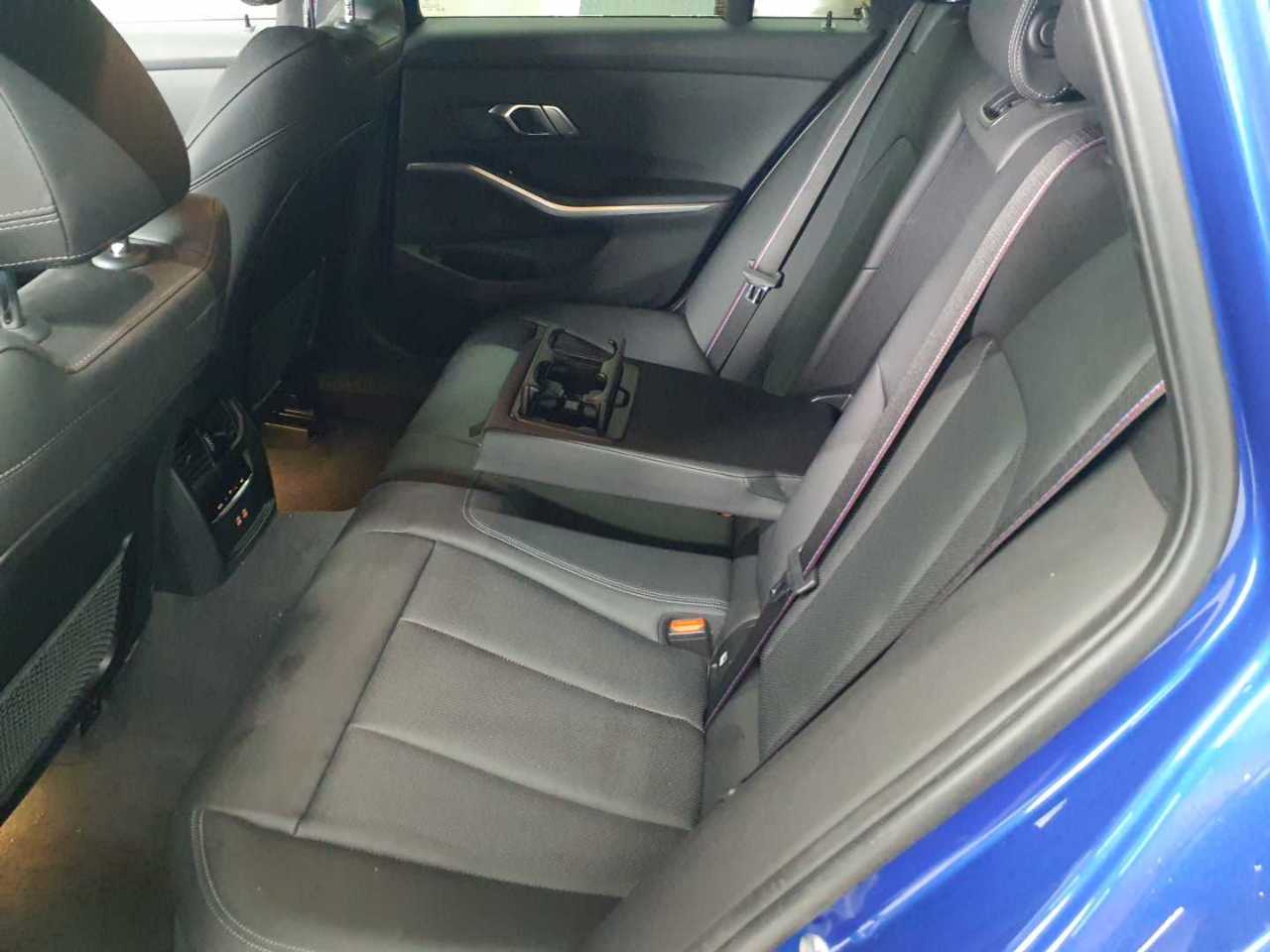 Bmw 330d Touring Aut. 13