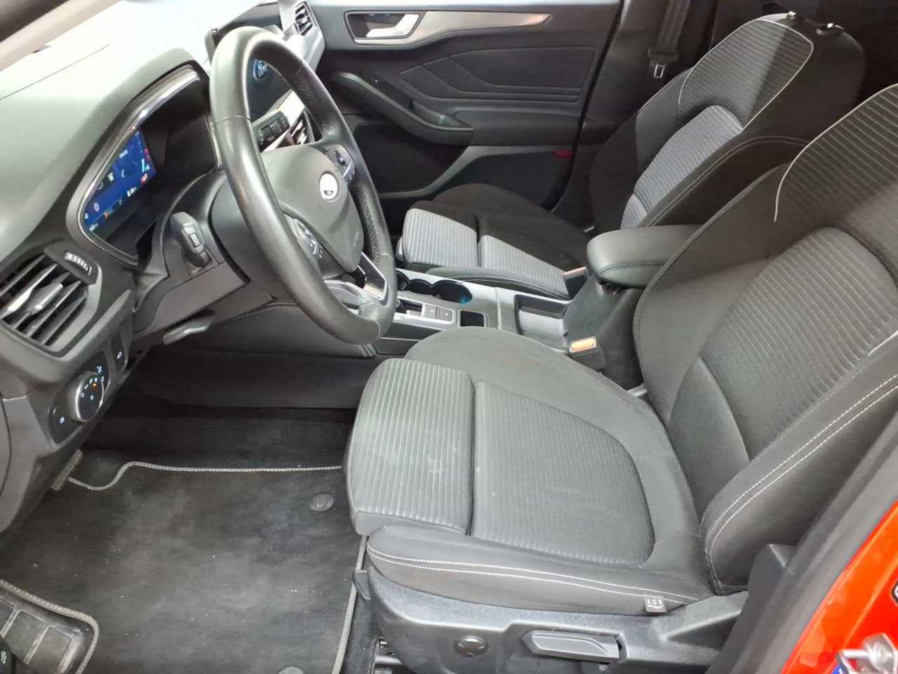 Ford Focus Turnier 1.5 EcoBlue Start-Stopp-System Aut. TITANIUM X 7