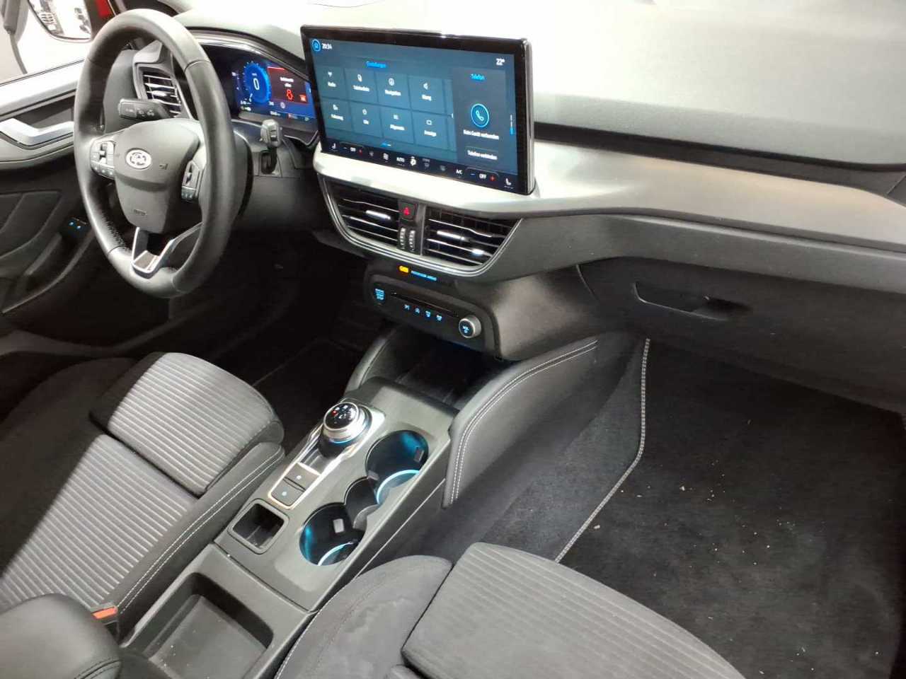 Ford Focus Turnier 1.5 EcoBlue Start-Stopp-System Aut. TITANIUM X 9