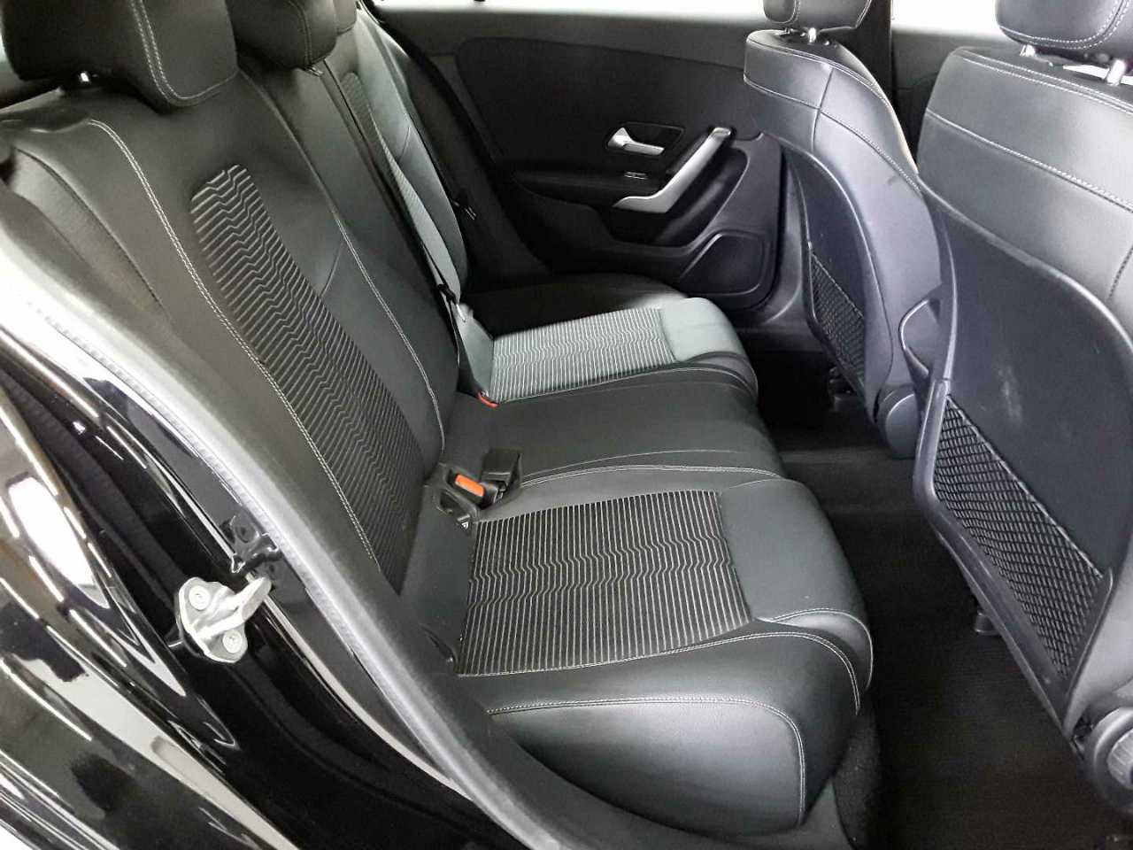 Mercedes-Benz A 200 d 8G-DCT Progressive 14