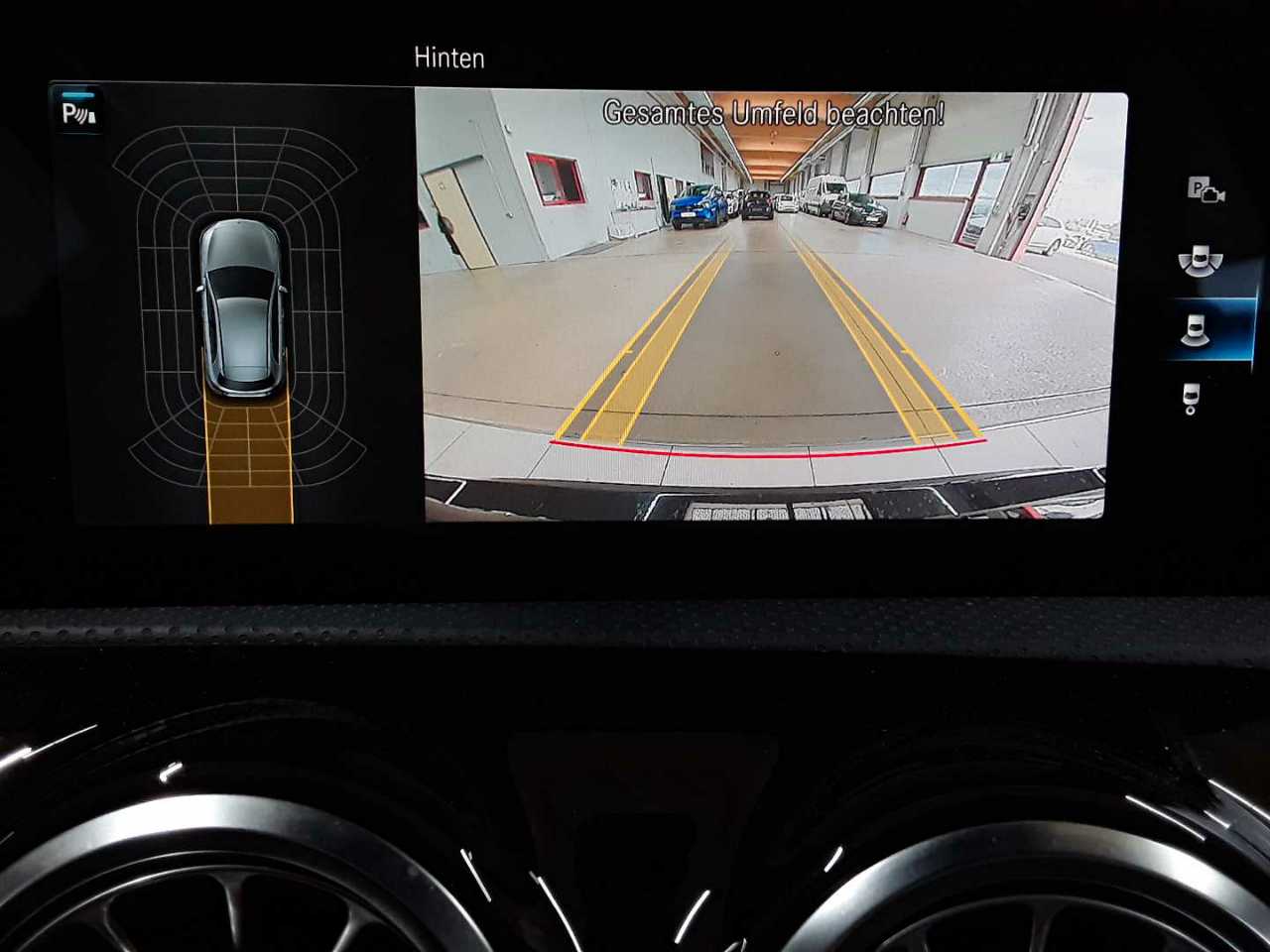 Mercedes-Benz A 200 d 8G-DCT Progressive 16
