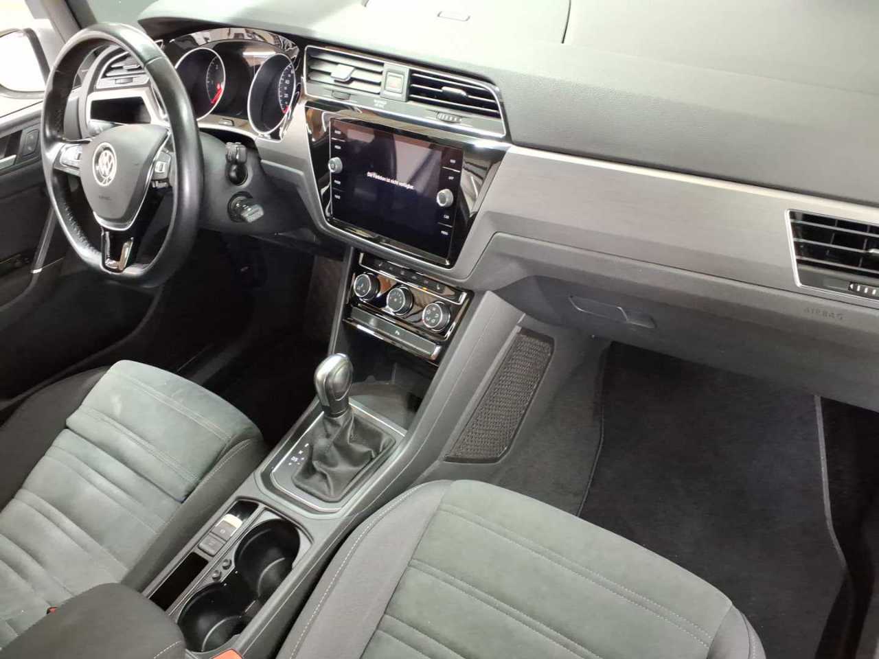 Vw Touran 2.0 TDI SCR DSG Comfortline 9