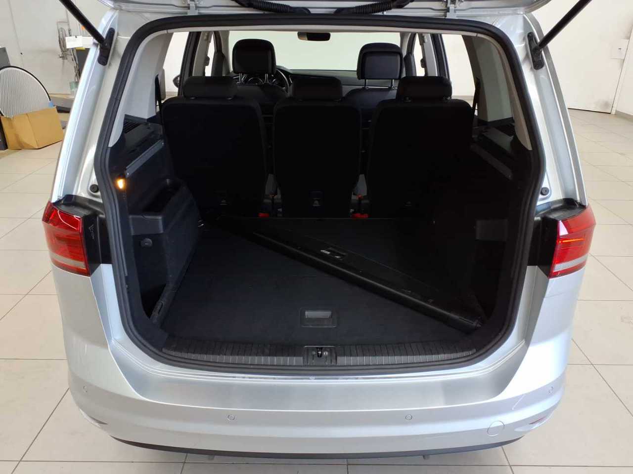 Vw Touran 2.0 TDI SCR Comfortline 15