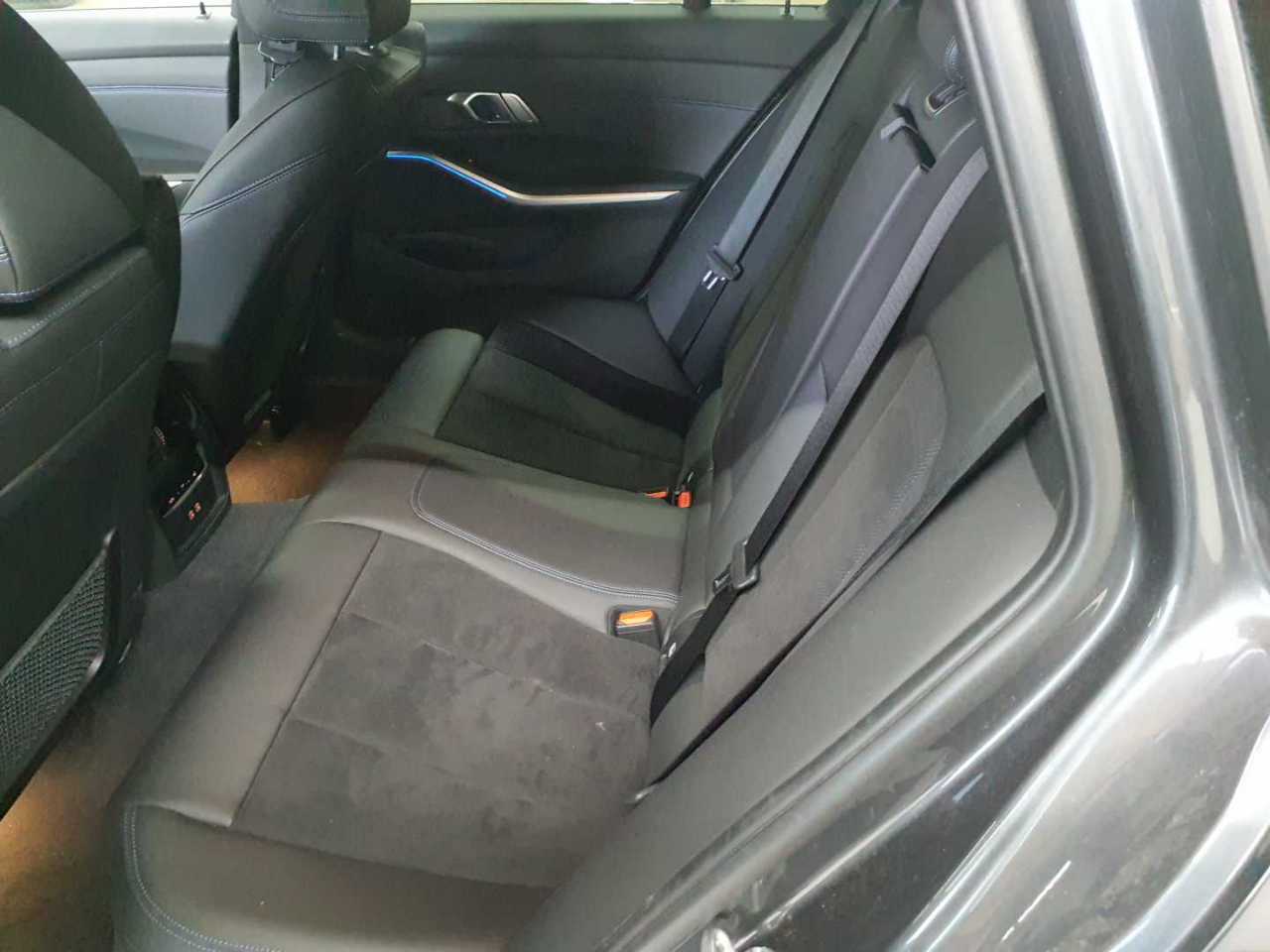 Bmw 320d Touring xDrive Aut. M Sport 13