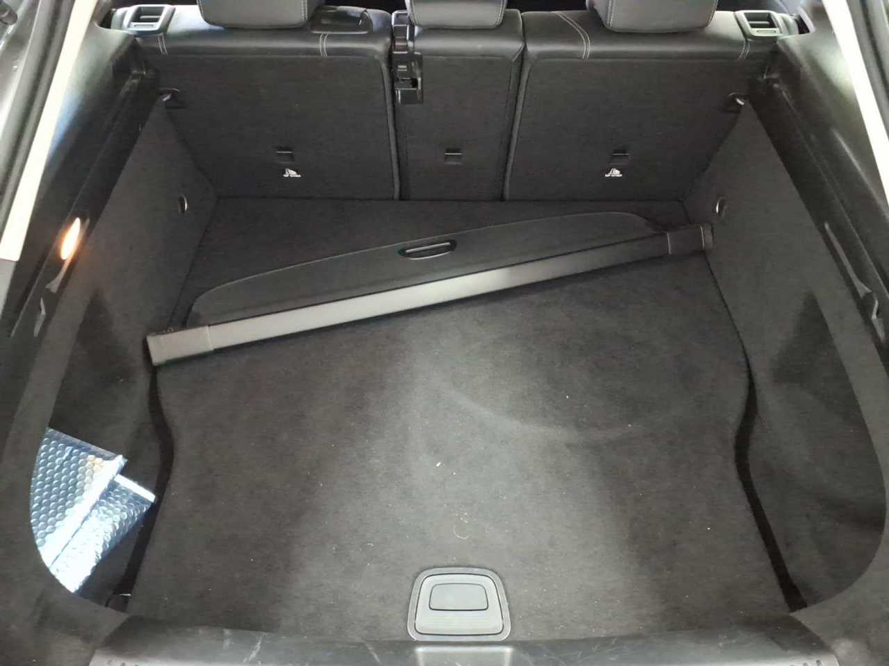 Mercedes-Benz CLA 250 e Shooting Brake 8G-DCT 9
