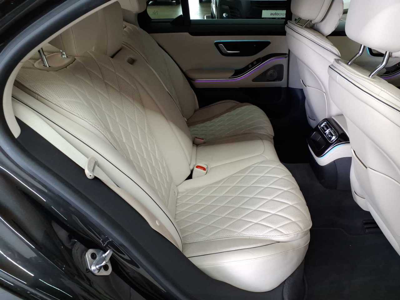 Mercedes-Benz S 580e 9G-TRONIC 14