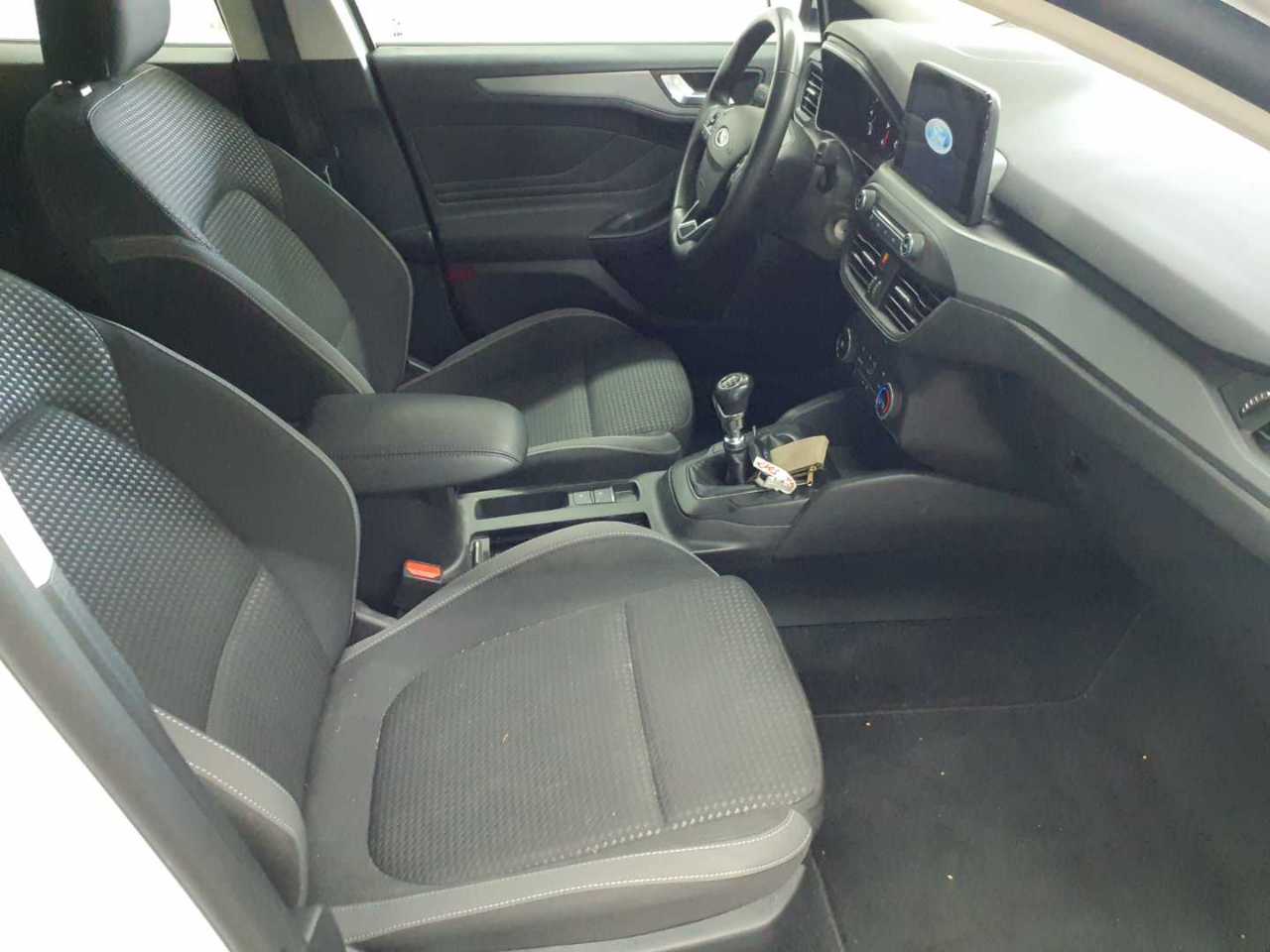 Ford Focus Turnier 1.5 EcoBlue Start-Stopp-System COOL&CONNECT 8