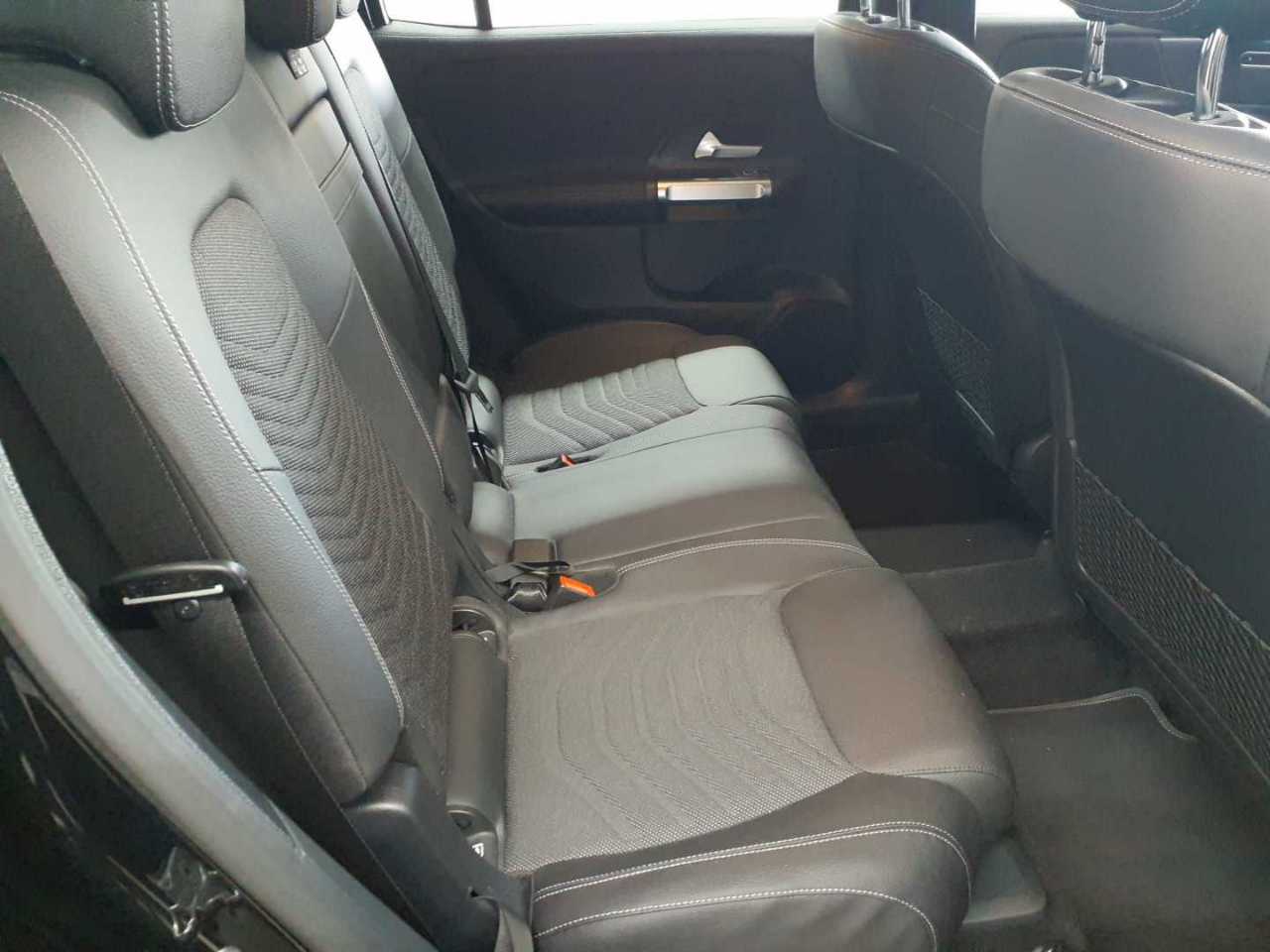 Mercedes-Benz GLB 220 d 8G-DCT Progressive 14