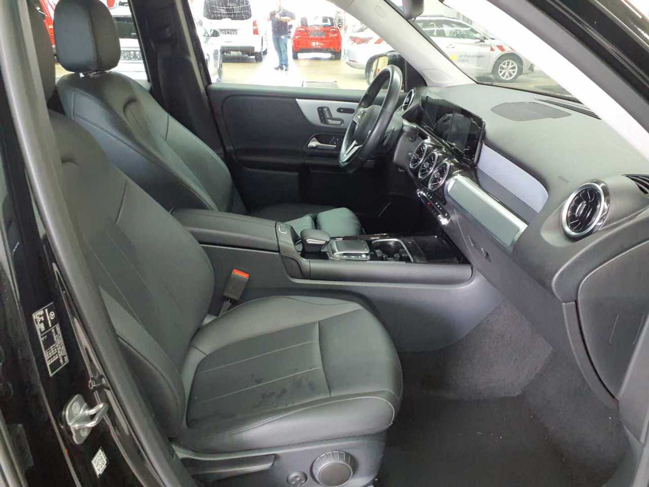 Mercedes-Benz GLB 200 d 8G-DCT Style 7
