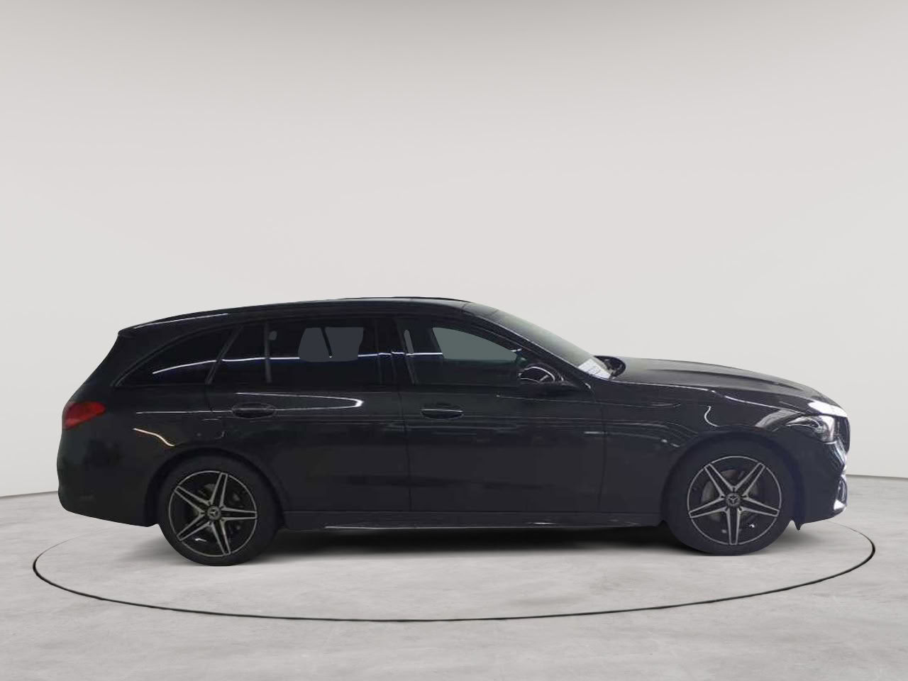 Mercedes-Benz C 300 e T 9G-TRONIC AMG Line 3