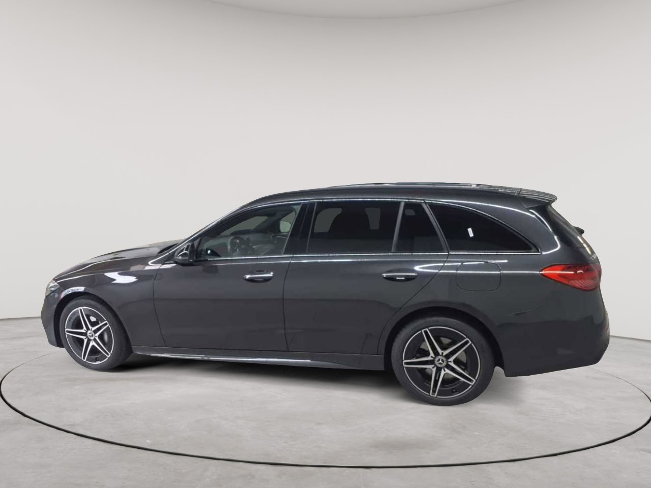 Mercedes-Benz C 300 e T 9G-TRONIC AMG Line 6