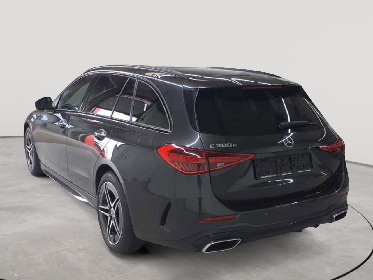 Mercedes-Benz C 300 e T 9G-TRONIC AMG Line 5